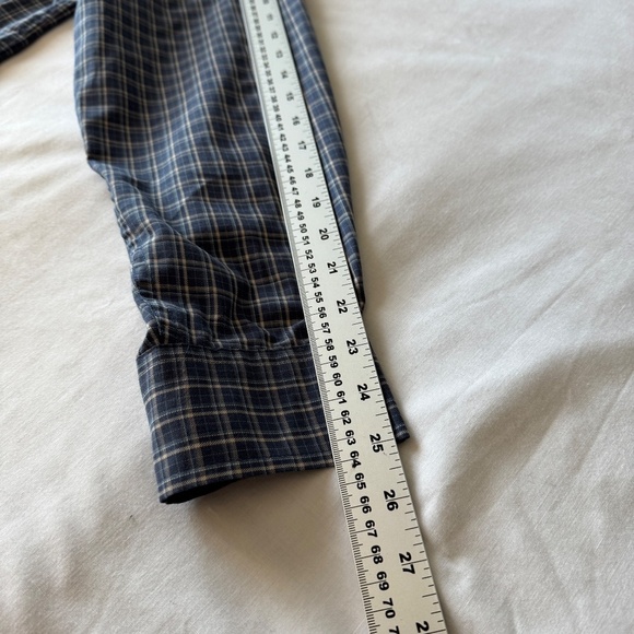Haggar Men's L Mini-Plaid Long Sleeve Button Up Shirt‎ Wrinkle-Resistant Blue - Picture 9 of 12